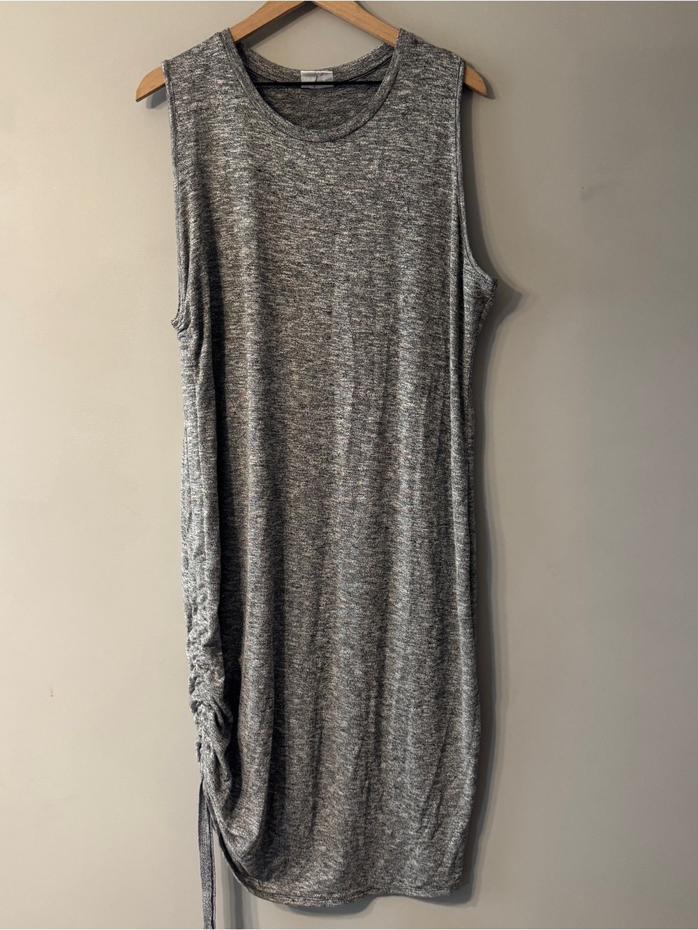 Ava & Viv Gray Sleeveless Ruched Side Tank Dress | 1X